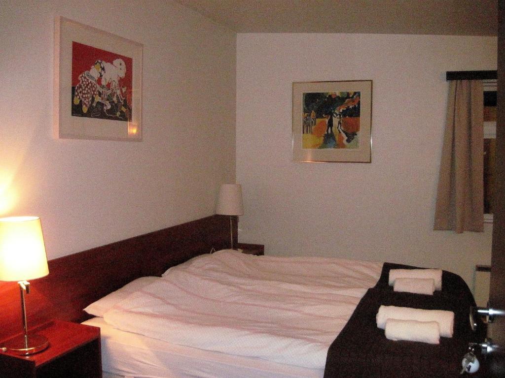 Hotel Capitano Neskaupstaður Habitación foto